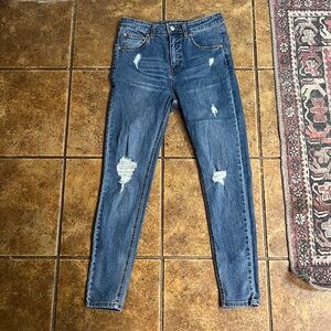 Wild fable (Target) distressed Skinny jeans - size 8